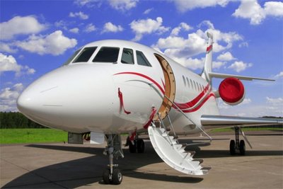 What to Look for When Chartering a Private Jet to Kansas City 
